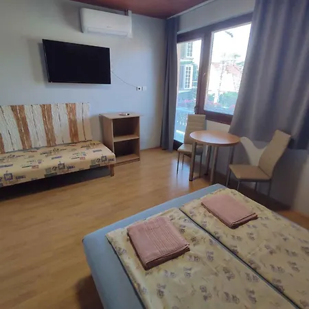 Apartment In 45318