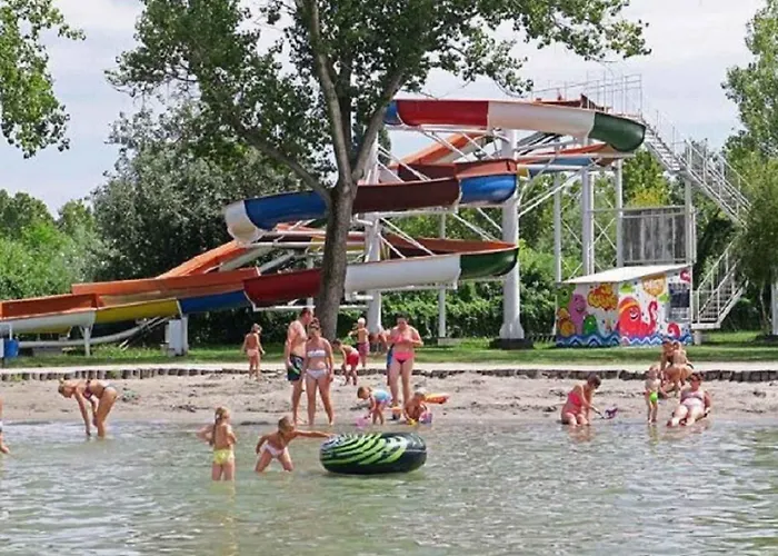 In 45318 Balatonföldvár